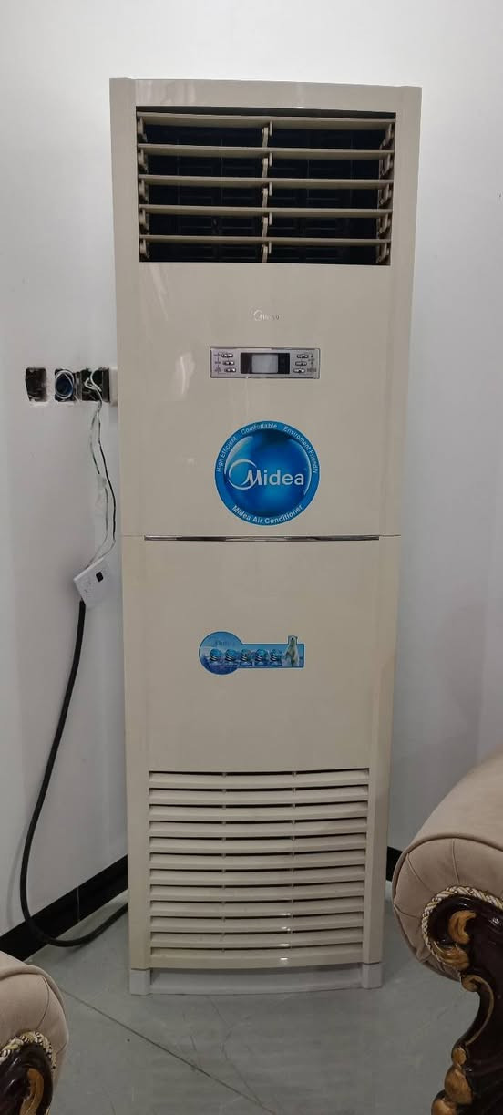 مرحبا
سبلت ١ طن ميديا عادي غاز مقفول ب ٢٠٠ الف
سبلت ٣ طن سنكل مربوط وشغال تشوف تبريده وانت تفتح بعد الاقتناع السعر ٥٧٥ الف
بغداد السيدية ***********
