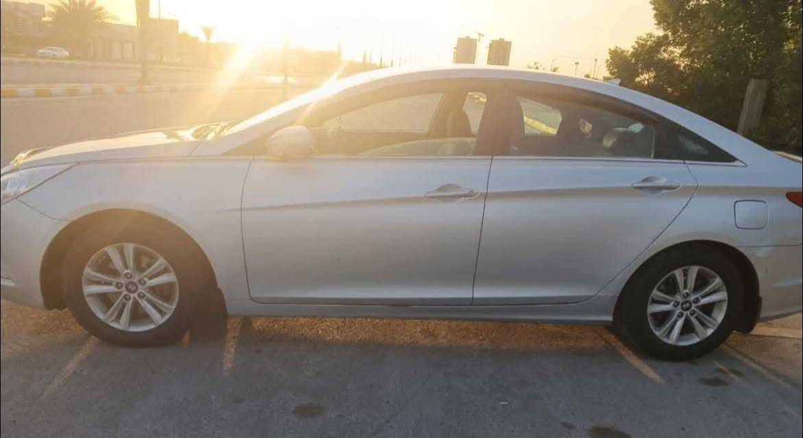 #hyundai_سوناتا 2013 امريكي 
كير محرك مكفول
تدفئة تبريد مكفول 
بدون حادث سنوية 
جديدة ماشية 175 
مكان الفلوجة 📍

رقم صاحبها 
🔺***********
*********** 👉 وتساب
 
ادخل للبيج بي سيارات معروضه 

🟥سعر ✍️👈🔥في التعليق يتم الرد فورا🔥🫡

🟥سعر $ ✍️👈🔥 لە کۆمێنت بنوسە یەکسەر وەڵام 
دەدەیتەوە🫡
———————————
بيع السيارات :: CARS#
👆👆👆👆
لعرض. سيارتك على الصفحه مراسلتنا واتساب

#للبيع - #سيارات - #معارض  - #معرض - #سياره
