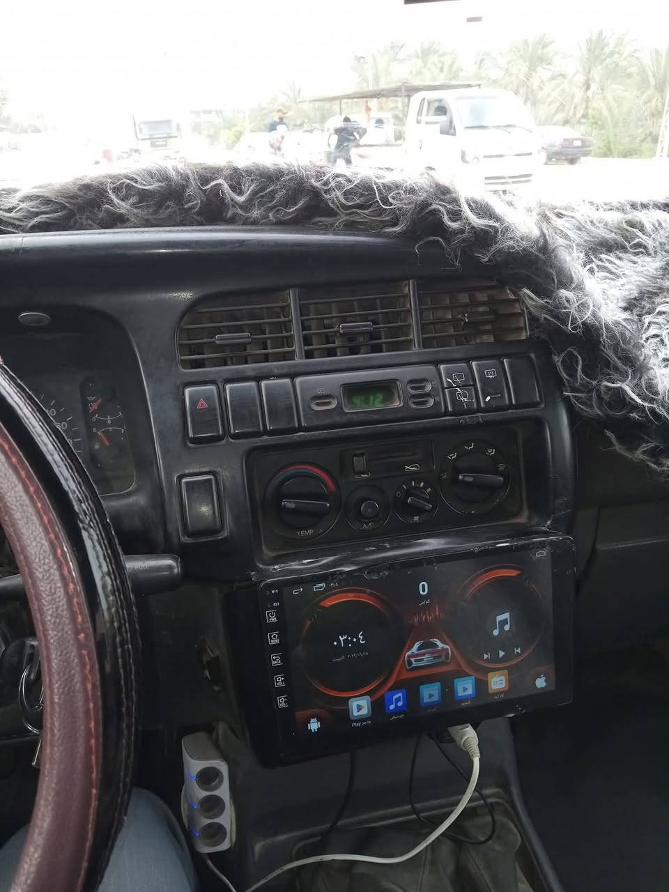 ازوزه للبيع موديل 2002
السعر 60 
رقم بغداد 
العنوان بغداد الدوره
***********
