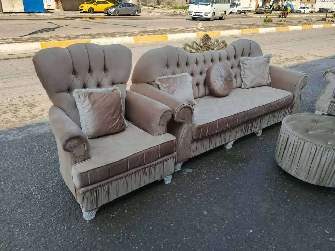 سلام عليكم حبايبي تخم قنفات رئاسي 6قطع نظيف كلش  مع كوشات هديه شراي تعال خاص 😇


**إذا كنت صاحب هذا الإعلان وتريد حذفه لأي سبب، رجاءا أرسل رسالة إلى الدعم الفني**