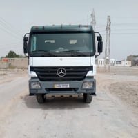 اكتروز للبيع راس وعربانه موديل2006 07831146998