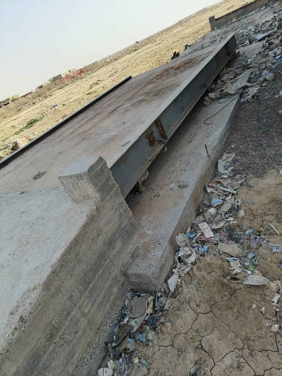 كبلن جديد شاصي وجسر درجه اولة
طول 6 متر  عرض 3.5 الاستفسار ***********
