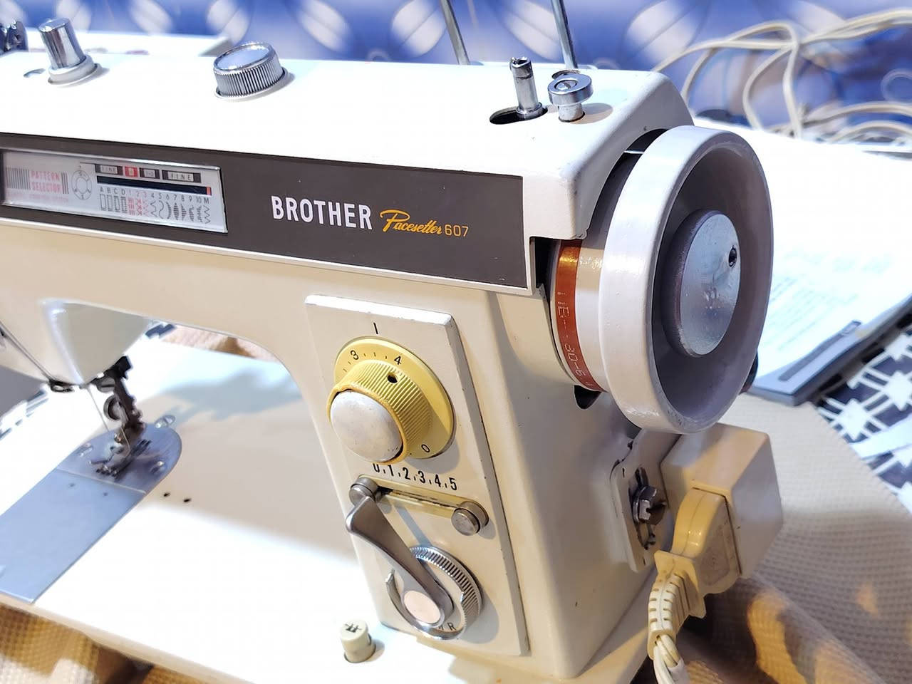 مكينة برذر مؤسسة ياباني خياط وتطريز الأصلية توزيع الأسواق المركزية مال الثمانينات نظيفة جداً شرط الفحص والضمان بلاديةسعرها ١٧٥ مع ملحقاتها والي تريد توصيل موجود تتواصل وياي ادز فيديو خياطها


**إذا كنت صاحب هذا الإعلان وتريد حذفه لأي سبب، رجاءا أرسل رسالة إلى الدعم الفني**