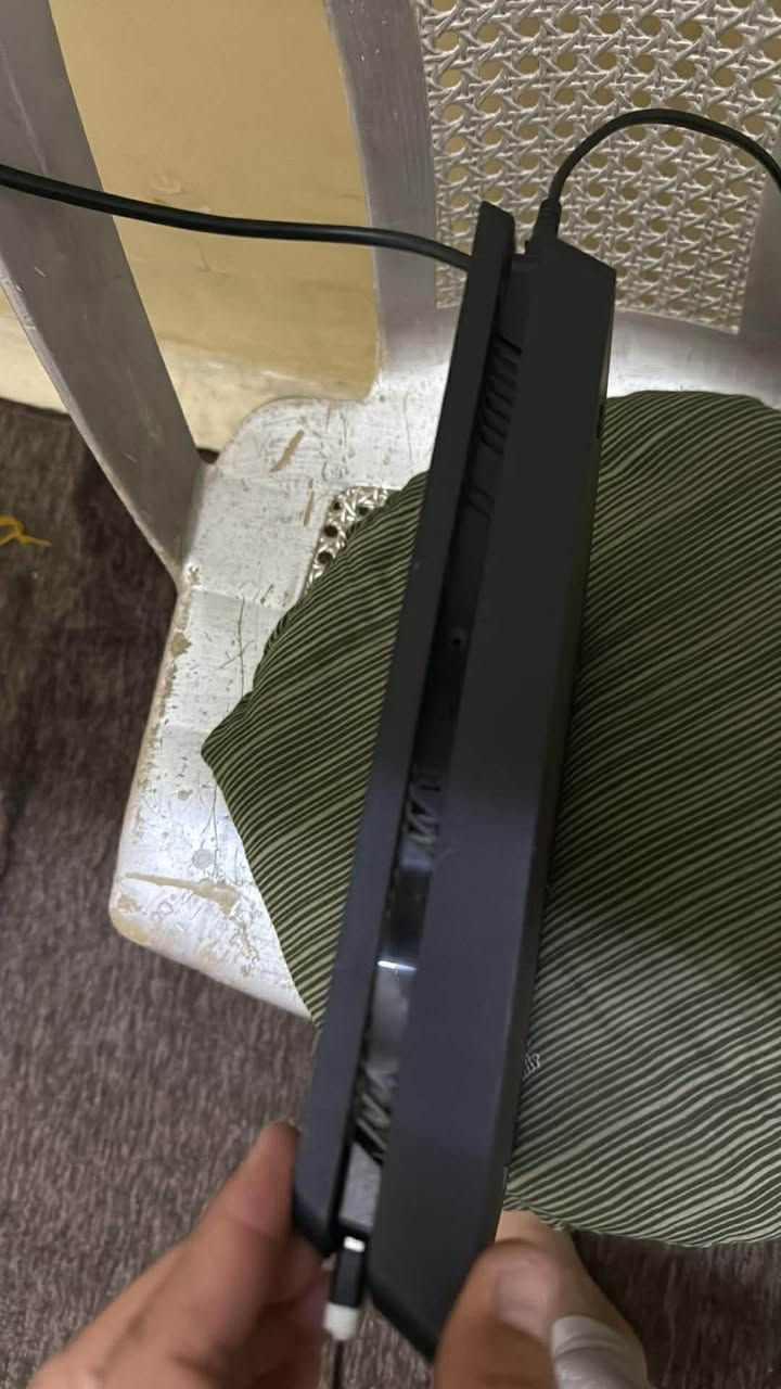 بلي 4سلم للبيع مع قرص فيفا 23
2جوستك  جهاز نضيف  سعر خاص


**إذا كنت صاحب هذا الإعلان وتريد حذفه لأي سبب، رجاءا أرسل رسالة إلى الدعم الفني**