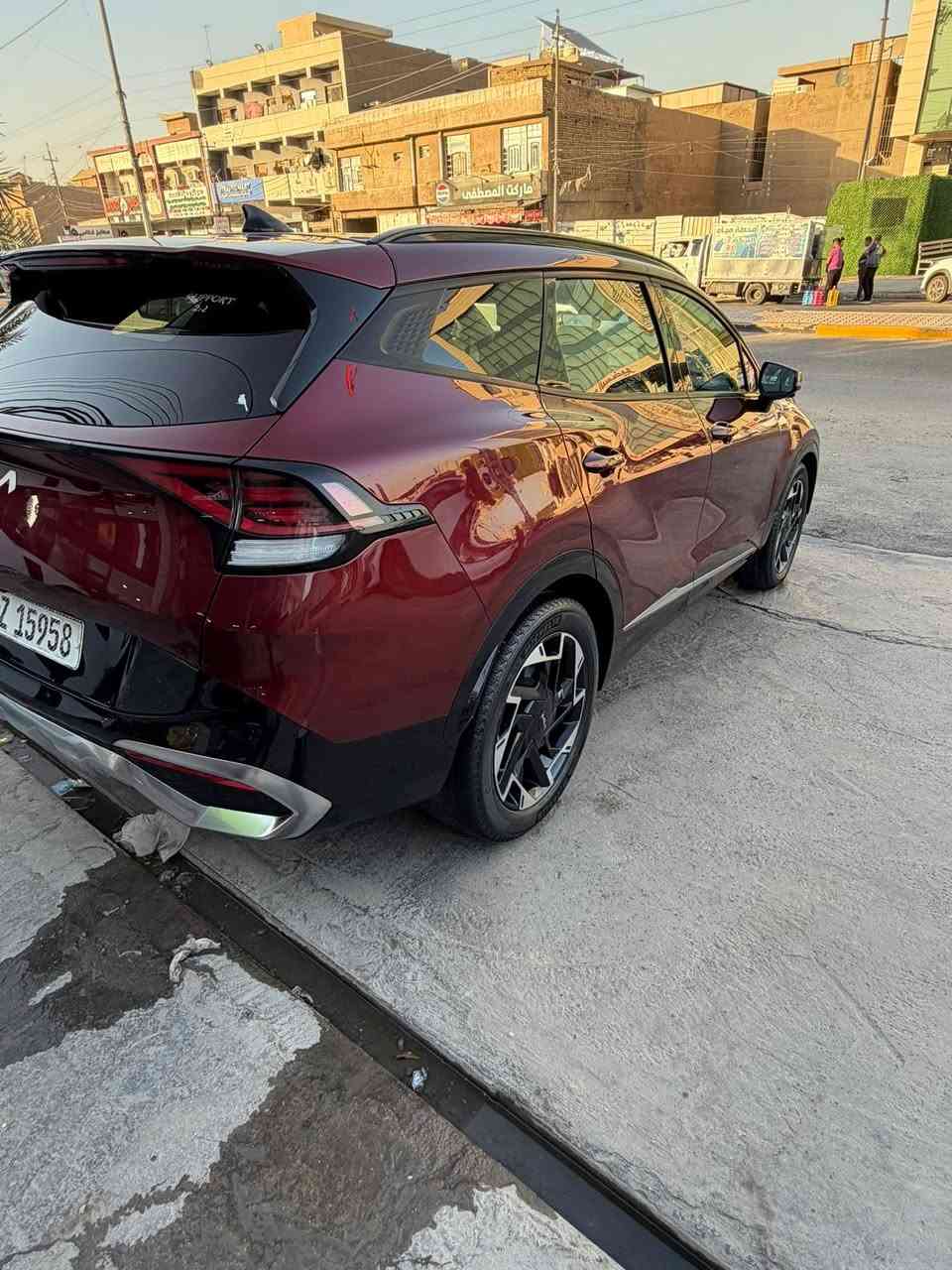 السلام عليكم
سبورتج موديل 2024 اس اكس برستيج (sx prsteg)
اعلى مواصفات برستيج
رقم بغداد ب اسمي تحويل مباشر
بانورما 
كشنات جلد تدفئه تبريد
رادار 
سياقه ذاتيه
توقف ذاتي
تحديد مسار 
اوتو هولد
خمس كامرات 
سماعات هارمن كاردن
بصمات عدد 2
الضرر : بارد جاملغ وبارد قبق جنطه وصبغ نص الباب والباقي كفاله 
سونار موجود 

230 وبيها مجال
***********
عنوان سياره بغداد
