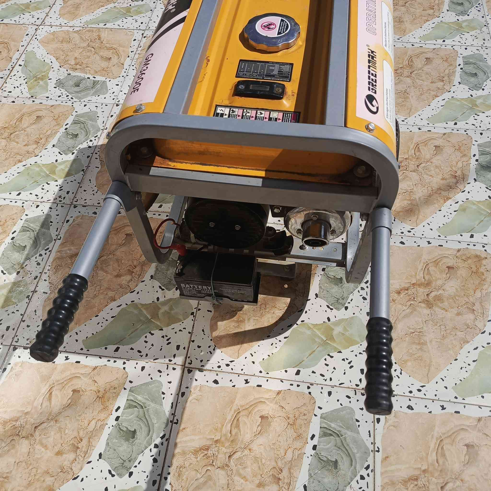 مولده جديد لبيع السعر 350موبايل ***********
