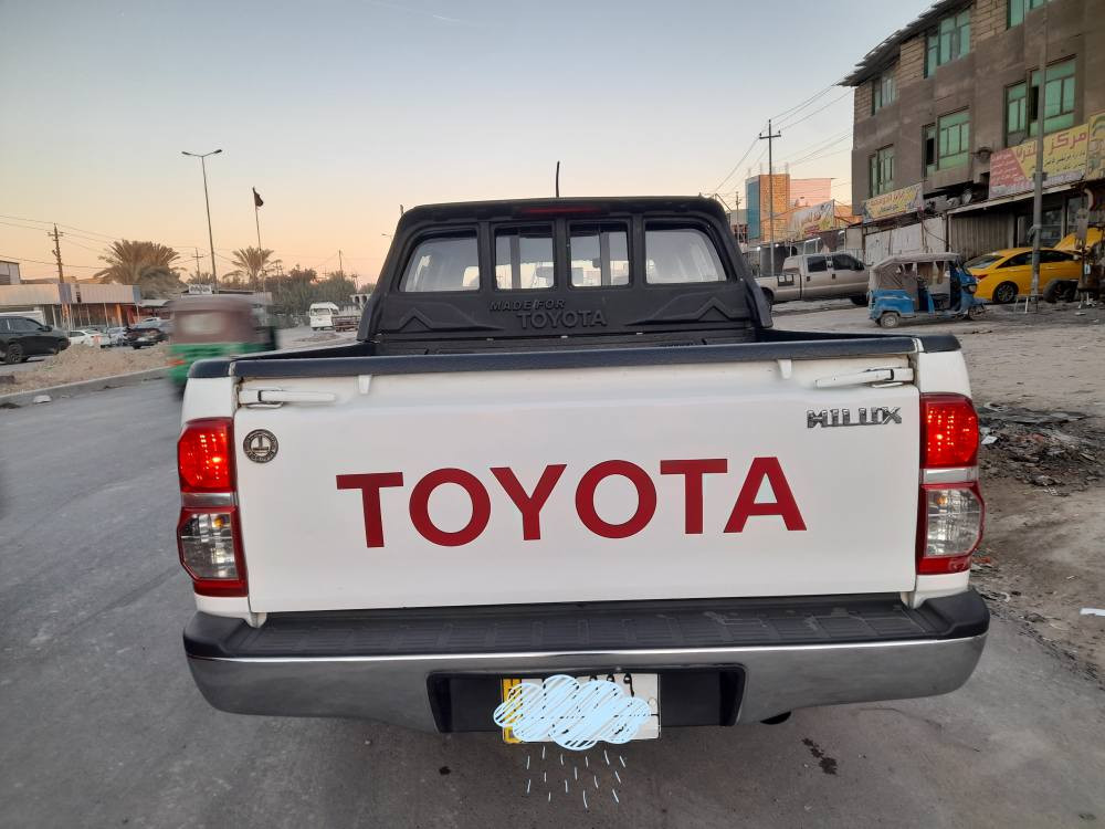 السلام عليكم للبيع بيكم موديل ٢٠١٥ اكويتي شاصي ١٩ اوتوماتيك رقم بابل مشروع وطني ماشيه ١٦٣ الف السياره مكفوله من الضربه مكينه كير صدر تخم تاير تبريد كله جديد مال جناي سياره جديده معنه الكلمه كله جديد السعر ٢٢٥ وبيه مجال للشراي الستفسار ***********
