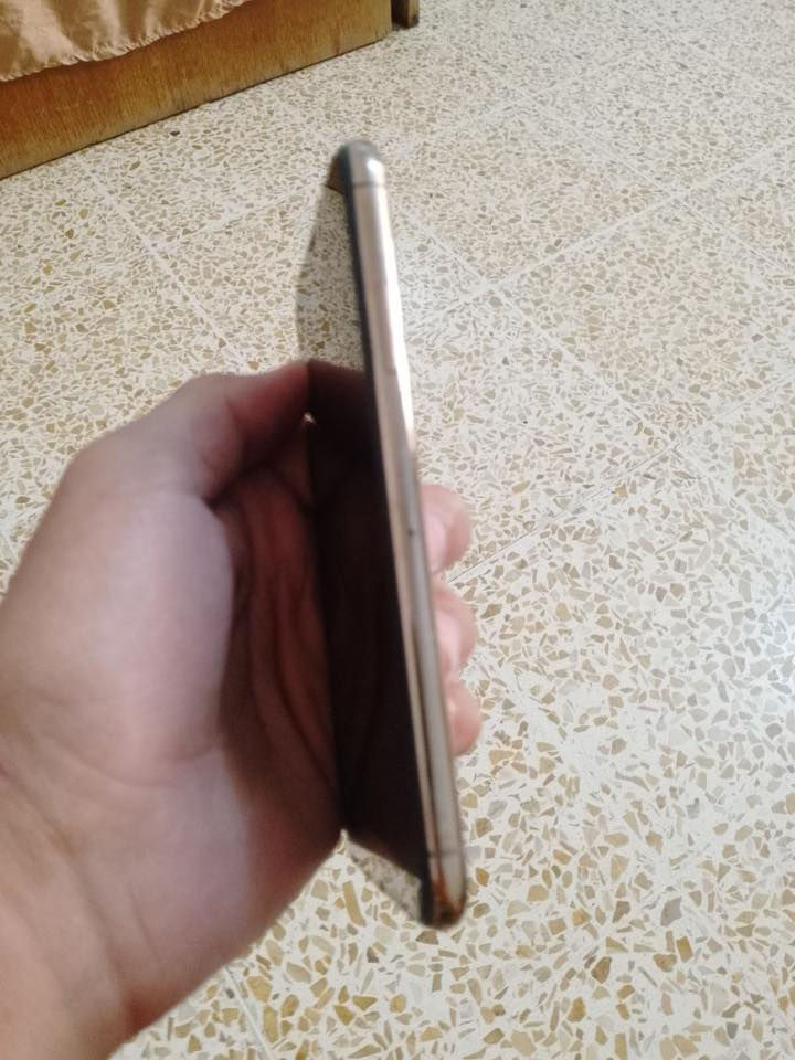 ايفون Xs 🔴
💰 السعر: ١٥٠ ألف فقط
📦 الذاكرة: 64GB
🔋 البطارية: 91% (مستبدلة شرط أصلي)
✅ الجهاز شغال بالكامل بدون أي خلل
✔️ فيس إيدي شغال
✔️ سيم كارت
✔️ كاميرات أمامية وخلفية
✔️ صوت واضح
✔️ هزازات شغالة طبيعي
ℹ️ ملاحظة:
– مستبدل بطاريه فقط و شغل بلادي ما يعبر هو 

📞 التواصل: اتصال مباشر / واتساب ***********
