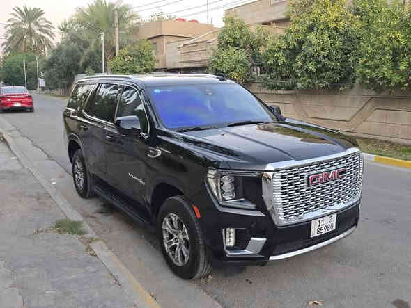 sle  يوكن 
شكل الدينالي 

موديل 2022

المواصفات 
بصمه 
7 راكب 
٣ قطع تبريد 
داخل صاج 
ويل ١٨ 

شاشه جديدة
عينه كيجات دينالي 
حساس امامي خلفي 
تشغيل عن بعد

ماشيه 50 الف  ميل 

حادثه موضح بلصور فقط جاملغ فقط
راديترات وبجم وغاز التبريد بلاد

السعر 425ورقه  وبيها مجال 

مكان السياره بغداد حي الاطباء بلجهاد قرب خدمي شارع المطار
للاستفسار ***********
