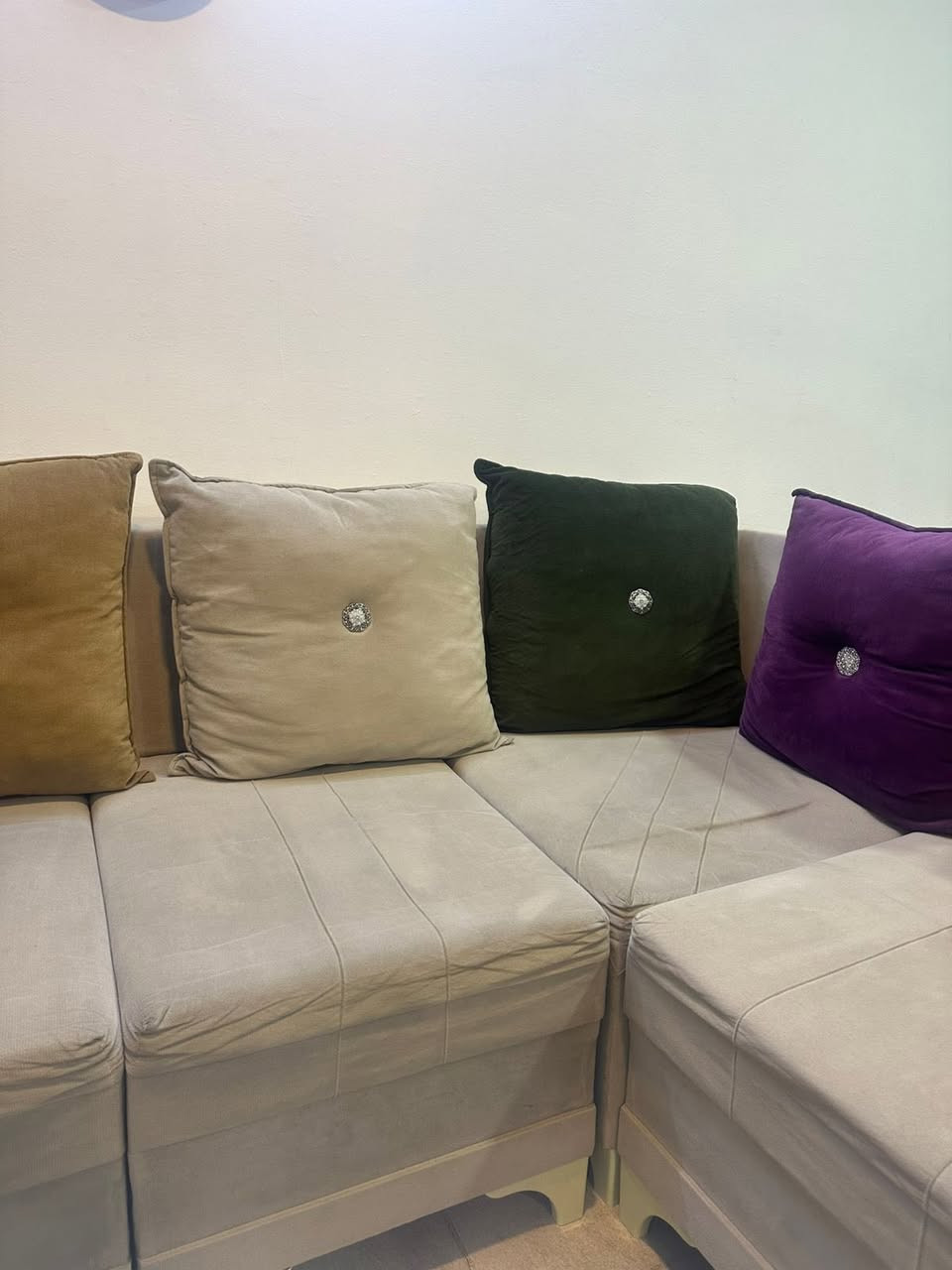 السلام عليكم
للبيع تخم 
العنوان شاهان ستي شارع 150
على من يرغب في الشراء الاتصال على الرقم
***********
او الاتصال على الرقم الثاني
***********
