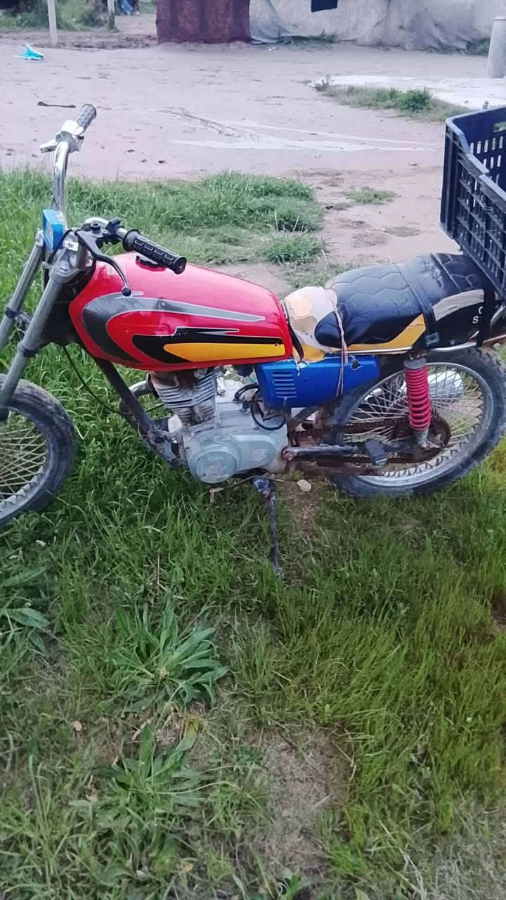 السلام عليكم دراجه للبيع 200 ***********
