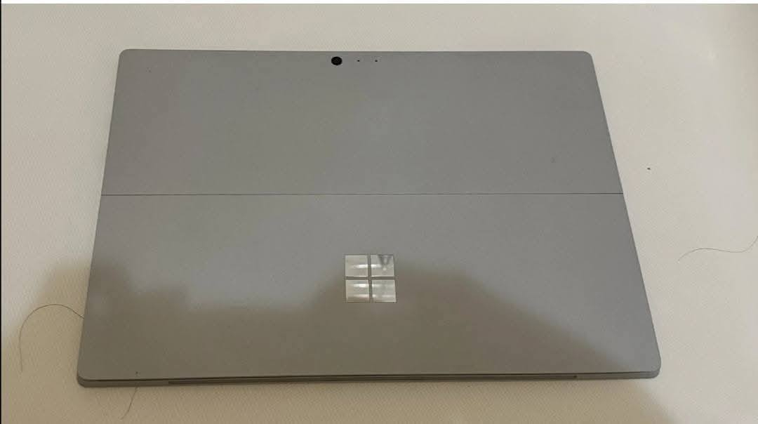 🔥 Microsoft Surface Pro 4 — عرض خاص 🔥
تاب وكيبورد معاً

للاستفسار والحجز عبر الواتساب: ***********

تريد جهاز يخدمك بكل مكان؟ جامعة، كوفي، سفر، بيت — هذا هو الخيار المثالي 👌

✨ الميزة الأقوى: يتحول من تابلت إلى لابتوب بثواني

مرونة استخدام وراحة ما تحصلها بأي جهاز ثاني

⚙️ المواصفات:

🔹 Core i5 — الجيل السادس

🔹 RAM 8GB

🔹 SSD 256GB

🔹 شاشة لمس عالية الدقة

🔹 وزن خفيف جداً وسهل الحمل

💼 تصميم أنيق وانسيابي للاستخدام الطويل بدون تعب

🎒 تاخذه وياك وين ما تروح

💰 السعر: 280,000 د.ع
