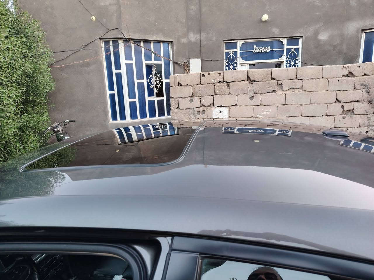 السلام عليكم جارجر موديل ٢١ رقم بغداد بسمي مواصفات حلوه كراسي جلد فتحه تشغيل عن بعد كراسي اماميه تبريد وبيه هواي مواصفات بعد ضرره جاملغ وبنيد مامعوره السياره ماشيه ١٠٠ فقط سعر المطلوب ٢٢٠ وبيه مجال بصيط اخوان عل تعليقات مارد رقم التلفون *********** مكان السياره السماوه
