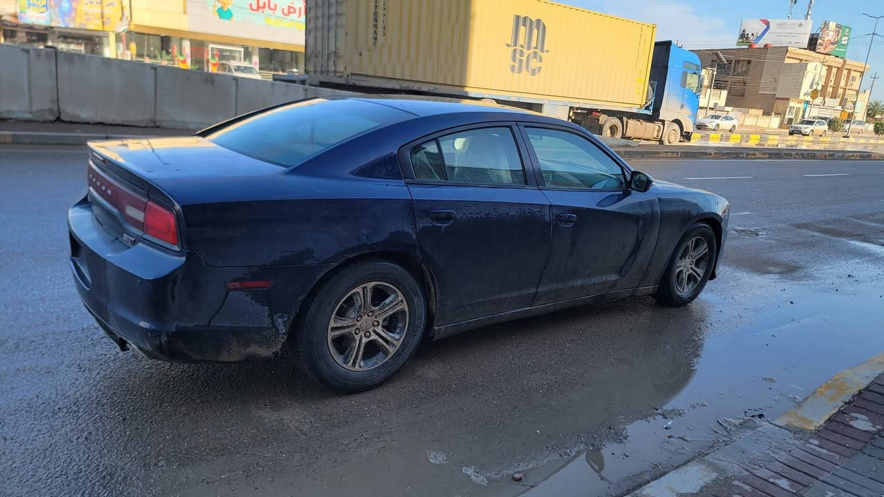 السلام عليكم  جارجر موديل ١٤ وارد أمريكي جاملغ وبنيد وباب بيه رش صبغ مكان السياره بالحله رقم بغداد دولي تحويل مباشر بسمك السعر ١٢٨ 
 جاهزه من كلشي كير ومكينه وحداديه وتبريد كله كفاله مكينه ٣٦٠٠ 
***********
