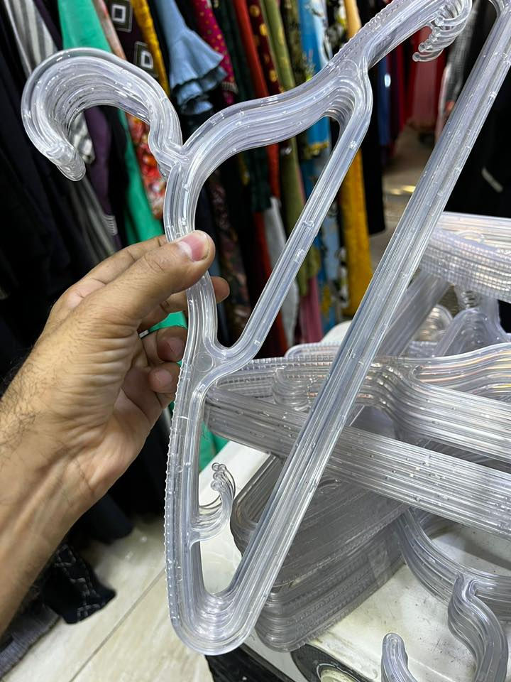 للبيع 700 قطعة شلع ب 200 الف 
بغداد يوجد توصيل 
***********
