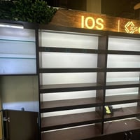 فاترينات او ديكور كامل للبيع  بسعر مناسب جدا  07713456862 واتساب