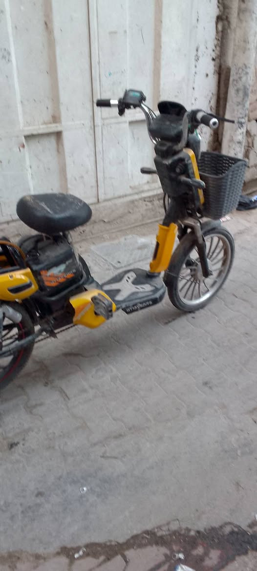 السلام عليكم
دراجه شحن حجم 20 بطاريات جدد بصمه عن بعد دراجه كامله سعرها 200مكاني بغداد باب المعظم رقمي *********** فقط واتساب
