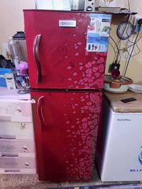 ثلاجه • ١٠قدم • جديدة