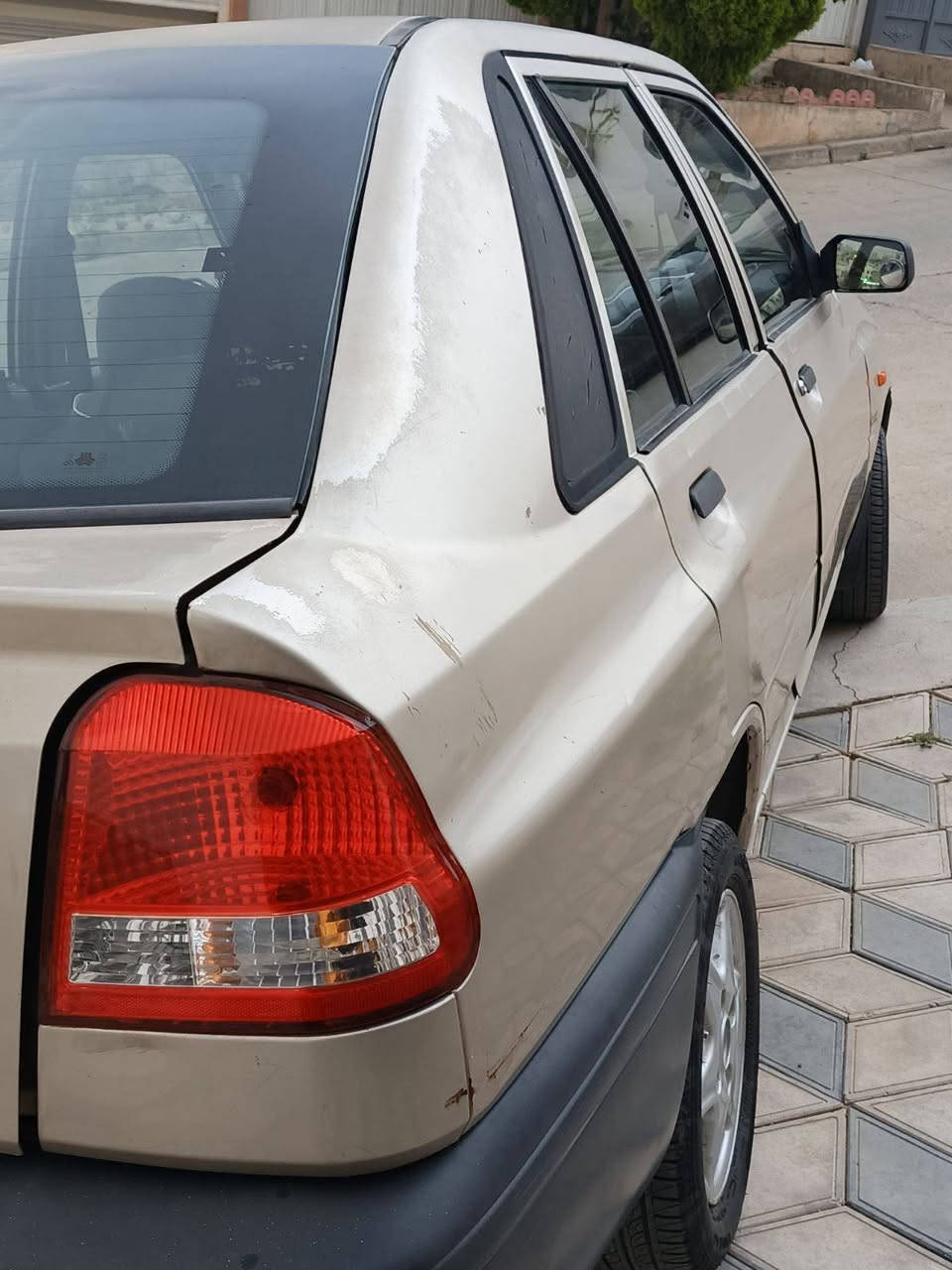 سايپا 2007
 گێڕ عادي
 تبريد مەزبوت 
   کلاج و عەینەی تازەیە  
سەنەوی بەسەرچووە 
سیعری ۲۹ گەڵا و مەجالێکی کەم 

*********** السليمانية, العراق
