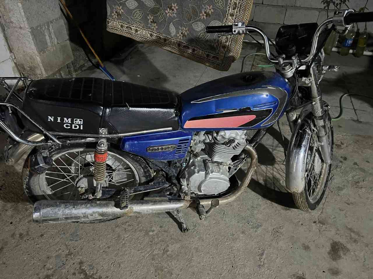 اسلام عليكم دراجه تايكر23سعره ٤٥٠وبيهه مجال ***********
