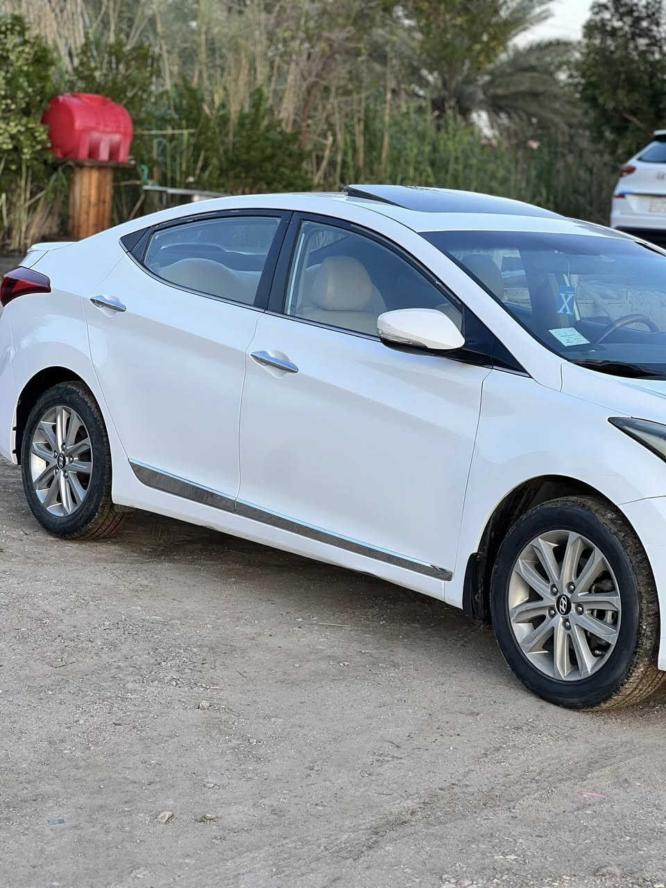 السلام عليكم
النتره 2015رقم بغداد خليجي ب اسمي فول موصفات عدا بارد بلجنطه وشبر صبغ  بلباب الصدر

122مجال بسيط  

مكاني بابل محاويل
***********
