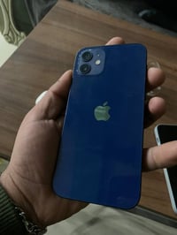 آيفون ١٢ • ١٢٨ • بطارية ٨٨