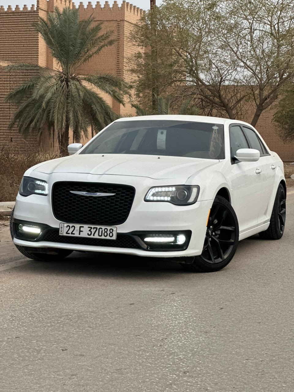 السلام عليكم  
اوباما 2013محدثه (2021)
السياره بيه جاملغ صبغ الامامي وبيه بارد بل باب الخلفي  فقط 
مشي حقيقي 141
رقم اربيل بسمي تحويل ثاني يوم 
السياره احلى من صور 
موصفاته 
كشن كهرباء 
رادارات
تحكم ستيرن 
تشغيل عن بعد 
سياره ما مشتغله خط ستعمال شخصي 
حداديه جديده 
تخم تاير جديد 
كير ومكينه كفاله 
العنوان بابل مركز مدينه
متواجد بس عل خط التصال 
غير متواجد عل نت 
***********
