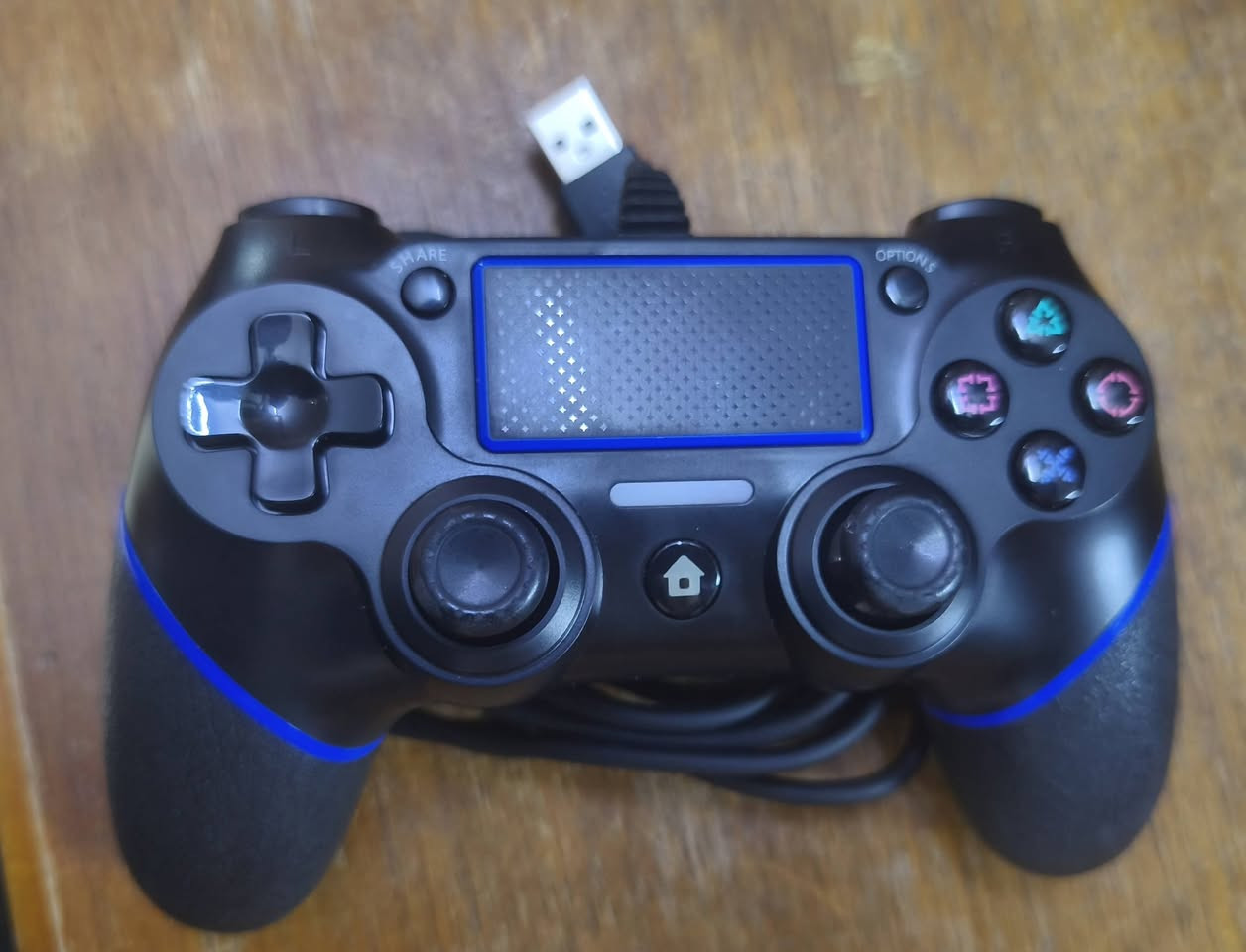 هارد 320 گيگا جديد ما مستعمل USB3 السعر ٣٠ الف
يدة PS4 واير وتشتغل على PS3  ما مستعملة بس مرة السعر ١٠ الف


**إذا كنت صاحب هذا الإعلان وتريد حذفه لأي سبب، رجاءا أرسل رسالة إلى الدعم الفني**