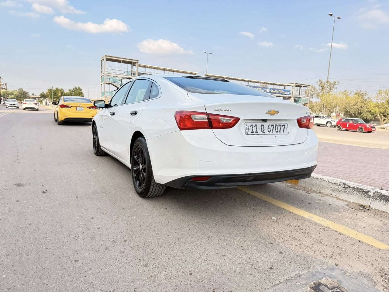 ماليبو 2023 LT رقم بغداد للبيع مكفولة بدون صبغ حادث كسر بالدعامية فقط بيها بارد على كد اصبع بالبند وبارد صغير باب السايق مكفوله من الصبغ والفتح والتبديل جاهزة بدون اي نقص كلوب بالدشبول مابيها تخم تاير جديد صدر كير مكينة تبريد تدفئة كله مكفول مواصفات ال lt  بصمة كشن كهرباء تبريد قطعتين رادار حساس نقطع عمياء تحديد مسار قيادة ذاتيه شاشة كبيرة كاميرا تدفئة كشنات داته شو ماشية 60 ميل بجم زينون عالي ناصي ولدات السعر المطلوب 138 وبي مجال بسيط للشراي اي استفسار *********** مكاني بغداد الاعظمية
