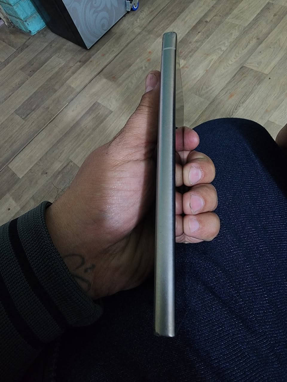 بسبب الوعود الكاذبه اعيد النشر
سامسونك الاترى 24 الجهاز كامل ملحقاته  بعده بالضمان مالته كامره عاطله ومبدل الضهر مالته وقلم ماكو وكلشي موضح بالصور 

مكاني بغداد جسر ديالى القديم 

السعر ٦٥٠

***********
