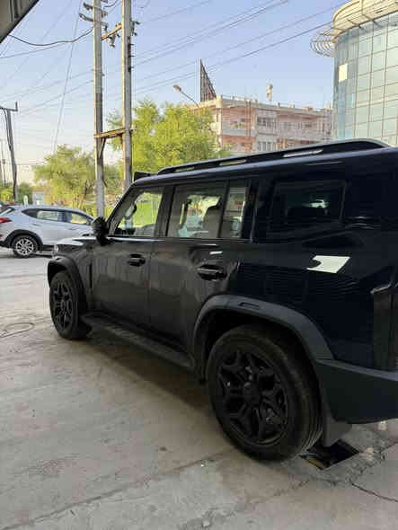 سلام عليكم 
جيتورT2 لون اسود داخل بيجي 
ماشيه ١٥ الف سياره كفاله عامه عليها اضافات بلوجكتر + جنح خلفي سياره جديده 
سعر ٣٩ مليون وبيها مجال 
***********
