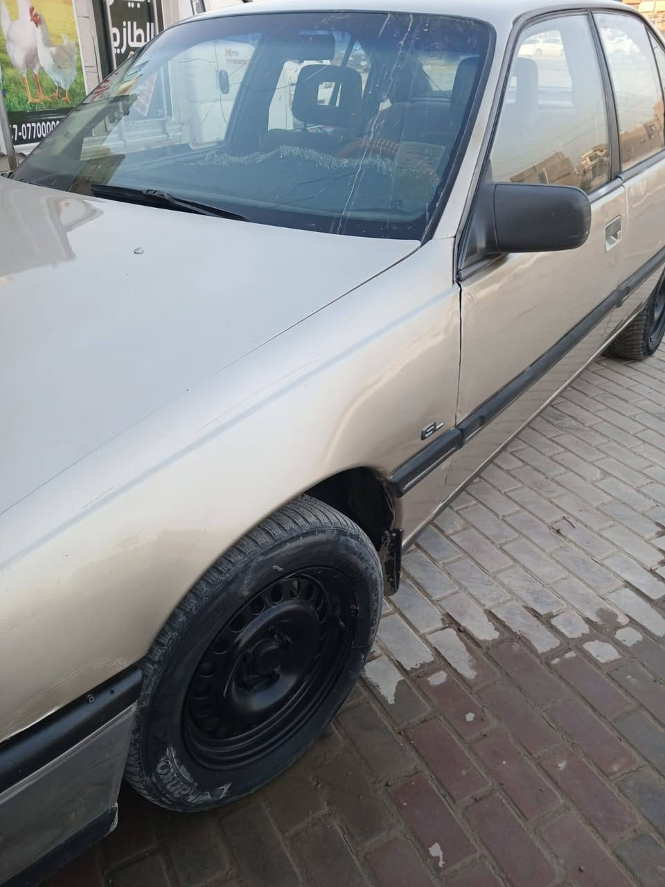 سلام عليكم بيع مستعجل مكلف بل نشر اوميكا ٨٨ السياره كفاله عامه عل وضع الشركه تحويل ثاني يوم السعر ٢٥ وبيهه مجال خاص ماعندي الاتصال على صاحبها ***********
