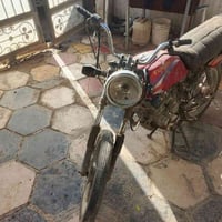 للبيع شغاله نكره بس يرادله ترتيبات العنوان حله السعر 150 وبيه مجال 077...