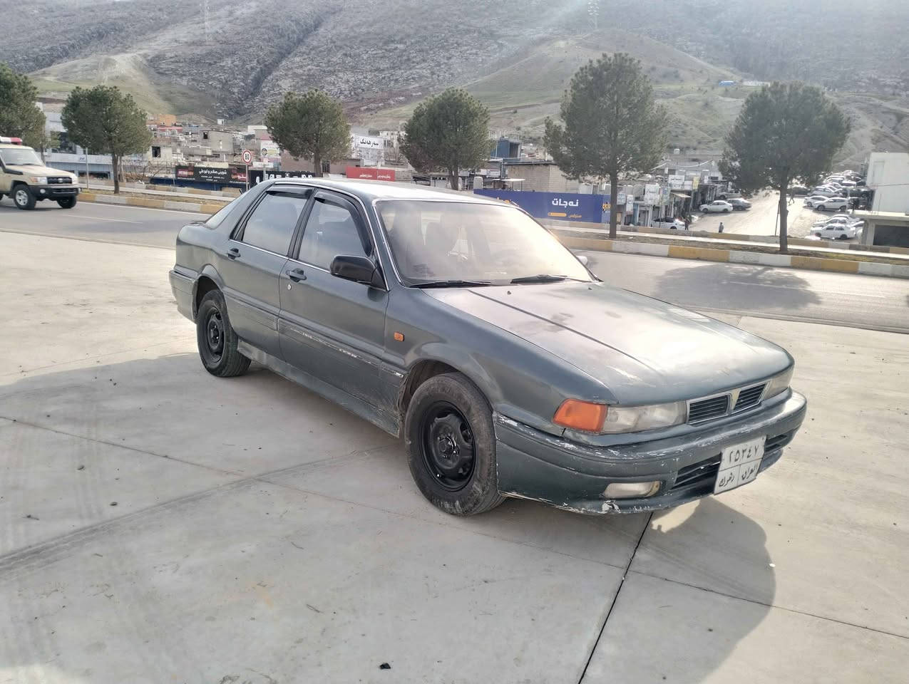 گلانت 1992 گير عادي گيرو مةكينة بةشةرت تحويل و غرامة بةشةرت سعر 28 ورةقة شوين سوران ***********
*********** Oshwe, Mai-Ndombe
