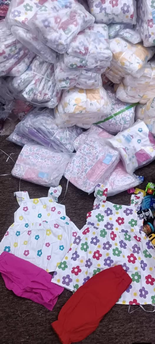 ✨ عرض ملابس أطفال ✨

فساتين + شورت
الخامه: كتان بارد ومريح 👌

المقاسات: تلبس من عمر سنة إلى 6 سنوات
السعر: الدرزن 28 ألف

متوفر نقشات حلوة ومشكلة 🌸
للطلب والاستفسار راسلونا خاص 📩


**إذا كنت صاحب هذا الإعلان وتريد حذفه لأي سبب، رجاءا أرسل رسالة إلى الدعم الفني**