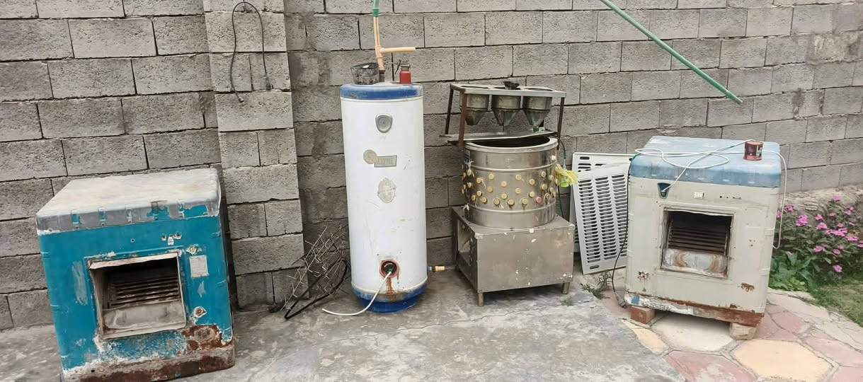 اغراض مستعمله للبيع
العنوان الرمادي سجاريه 
قرب جامع رساله 
رقم الهاتف 
‏‪***********‬‏
