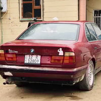 BMW ✅  525 ✅  موديل 1991✅  لون ماروني ✅  مكينه كبس بيها صرف✅  كير عادي...