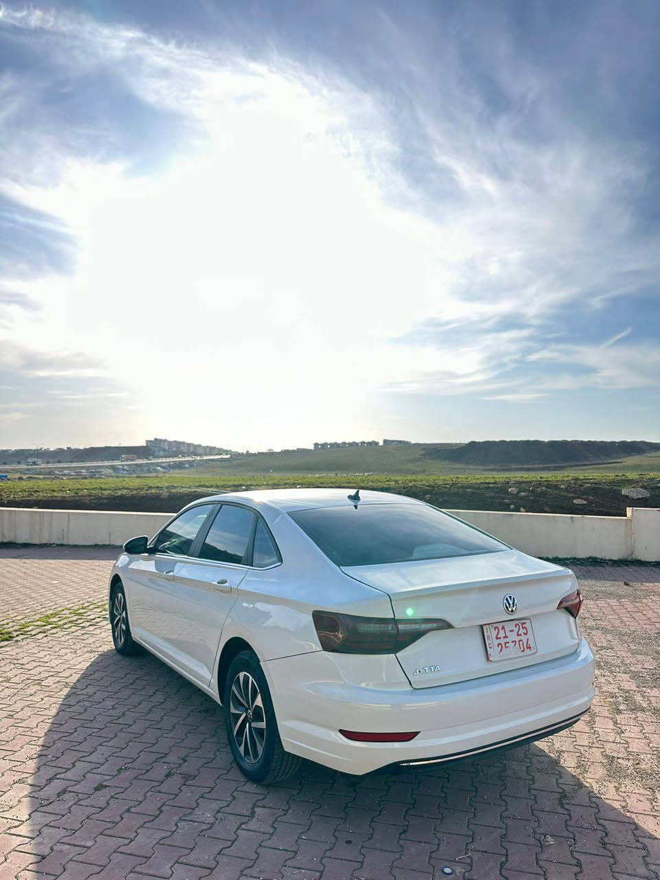 تلفون ***********
فولگس واگن جيتا٢٠٢٤
سعر ١٣٥ ورقه مجال بسيط
بجم كبس راديتر بلادي 
مواصفات شاشه كاميره دشبول الكتروني رادار تحكم استيرن تحديد سرعه بريك بصمه دبل گير ويل كروم لايت زينون نيضام ايكو گير محرك حجر گزوز رادار ب شرط 
٢ قطعه و نص صبوخ بدون دواخل بدون ارباكات
سياره ب شرط ترقيم اكر, نينوى
