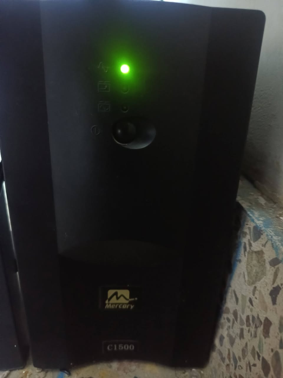 حاسبة بدون كرت كاملة للبيع
‎r5 pro 3350g كرت مدمج vega 11
‎مبرد ستوك
‎msi a520m-a pro
‎lexar 2×8 16gb 3200mhz 
‎ssd 120gb add link
‎hdd 1tb
‎case gamdias 3 fans مكسورة جامته
‎شاشه patriot 180hz fast-ips 0.5ms 24 inch مستعمله قليل
‎كيبورد ريدراكون ashe 
‎ماوس لوجتك g402
‎يو بي اس 1500va
مكاني الدورة الميكانيك السعر 550 وبي مجال
رقمي *********** موجود واتساب
