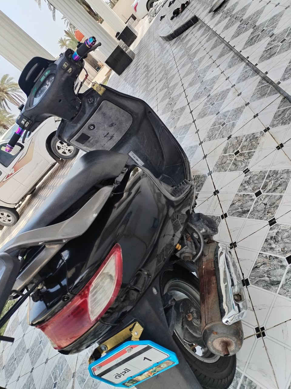 سلام عليكم دراجه فراشه فحل البيع محرك ماكس ما مفتوح شرط دراجه كرستال ختهم واحد سلف هندر السعر 550وبيه مجال الشراي راسني  واني خادم  الشراي ***********
