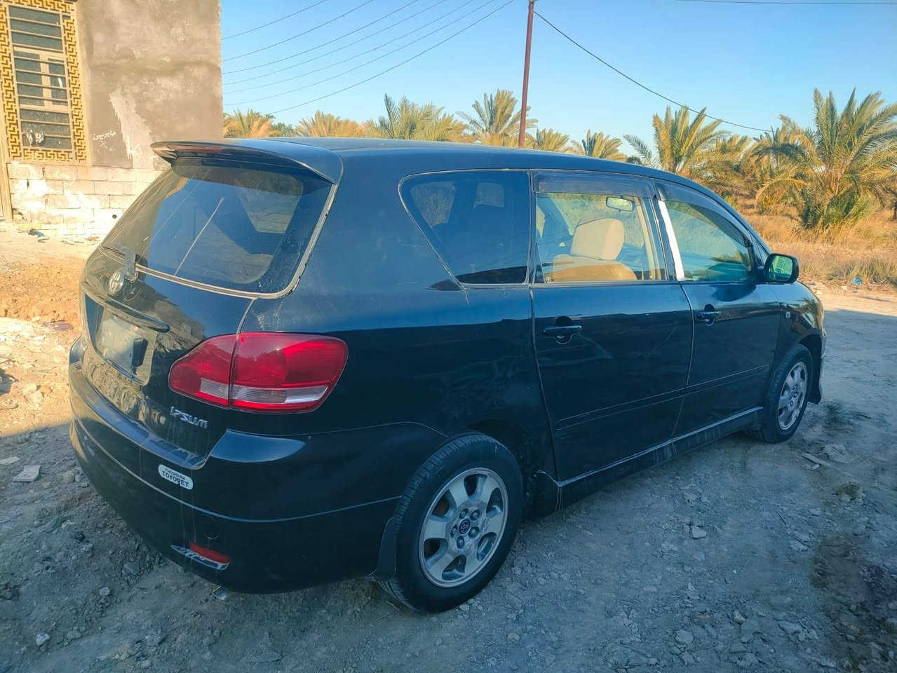 السلام عليكم ابصم اللون اسود ادوات دشبول ودواخل باكيت ماكينه وقير وحداديه وطخم تايرات كله باكيت تبريد شاشه والسعر 46 وبيها مجال***********
