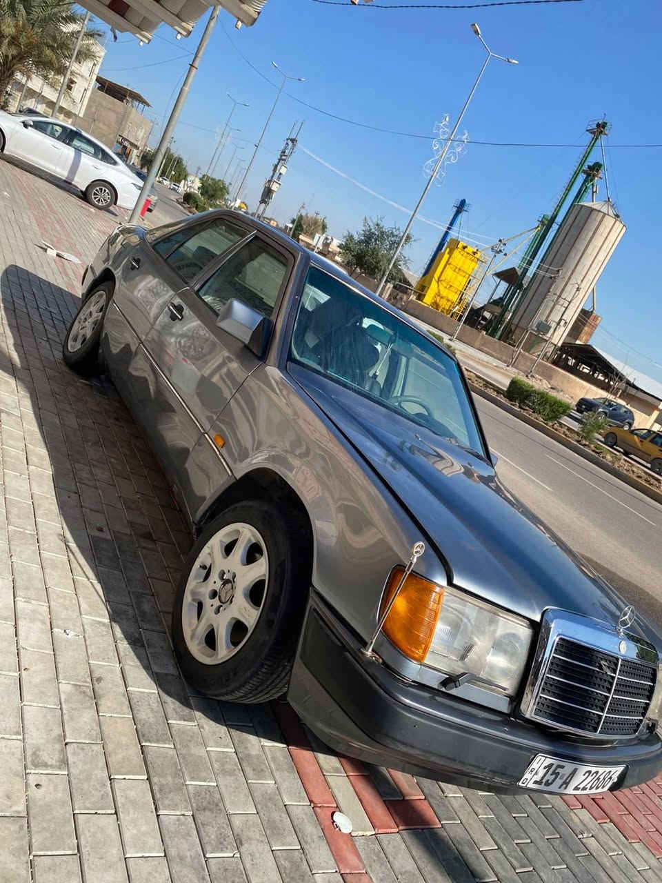 ‏ مارسيدس دب 124
موديل 1987 محدث 94  محرك 3000 VVt-i مكينة كير مكفولات رقم انكليزي جديد دولي سنوية هزه فحص مروري جديد  بسمي شرط التحويل ، قواعد دبلات بلاديات حدادية 80بالميه بدون ضرر صبغ عام جمالية سلايت طكتين شغالة تبريد  شغال تايرات جديد  كهربائيات كلها شغاله كشنات كهرباء لايت زنون شرط اصلي فيت بم جديد تبريد شغال غرفة تخبل شرط النظافه سعر ٦٨ وبيها مجال العنوان الديوانية...
للأستفسار على الرقم *********** بي واتساب

