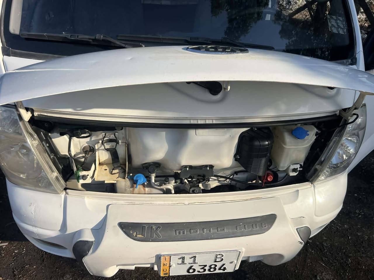 السلام عليكم كيه موديل 12 محرك 2700 رقم بغداد نكليزي سنويه جديدة 31 السيارة جاهزة للعمل محرك وكير وكسن وشاصي كفاله تخم تاير جديد ماشيه 260 الف عنوان بغداد حي الامين السعر 100 يعني دفتر وبيها مجال بصيط *********** شرط التحويل سنويه بسمي
