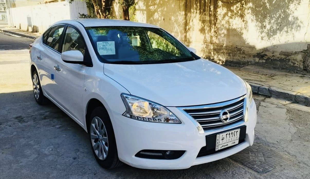 السلام عليكم
نيسان سنترا 2019 خليجي يباني اصل 
مكفوله ضربه وصبغ وتبديل 
وضع شركه برغي ممفتوح بيه 
ماشيه 94 الف 
السعر 125 ورقه 
رقمي ***********
