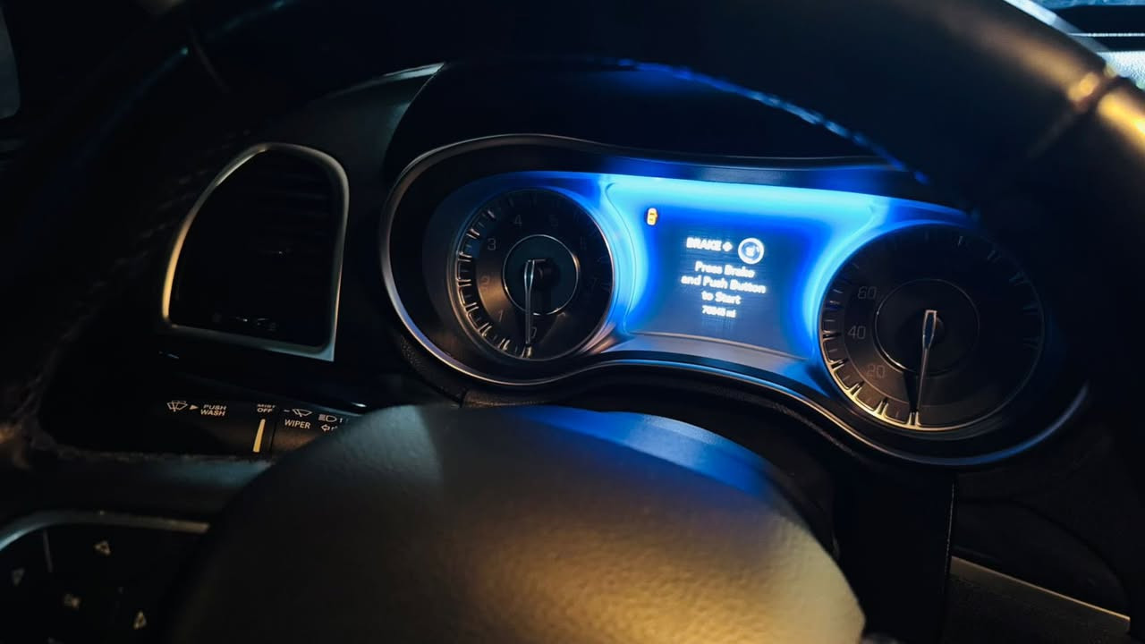 السلام عليكم اوباما تورنك 2021 بيه حادث باب والباقي مكفول دخول جديد ظباط رقم بغداد السعر 275$وبيه مجال
 ***********
