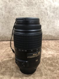 عدسة نيكون • 55-300 • VR