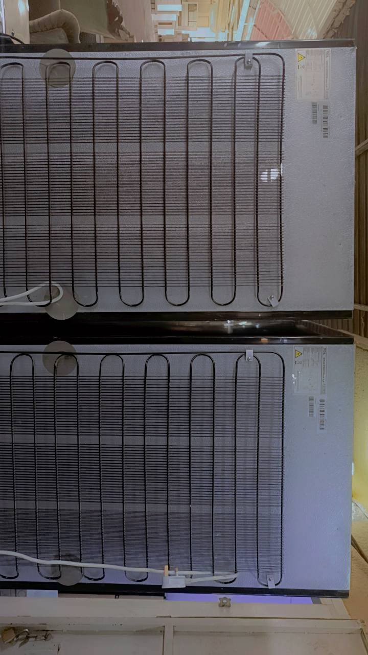 عارضة مقبلات حجم كبير نسبة النظافة 100/100
عارضات عامودية نوع tclحجم 26ايضآ نسبة النظافة 100/100العنوان بغداد الشراي يتصل وبالخدمة ***********
