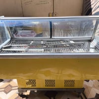 عارضه براد للبيع سعرة 250وبي مجال اتصال على رقم 07713360597