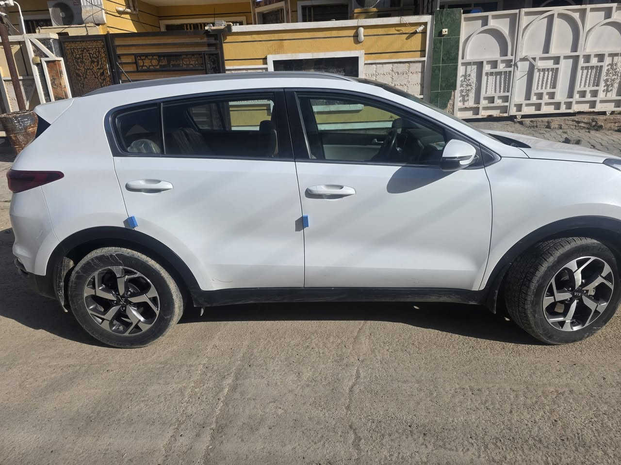 سبورتج للبيع السعر 191
سبورتج 20 السعر 191
الموديل ٢٠ خليجي  ماشية ٩٥  كفالة عام عدل  بارد مكانين شبر موضح بسونار   موصفات بنوراما  عدا بصمه بعد اكوا شي مو نسيته سعر مقدما  تواصل وتساب ***********
