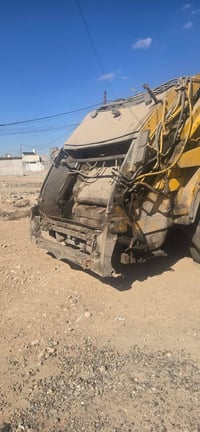 مكبس • للبيع • نجف